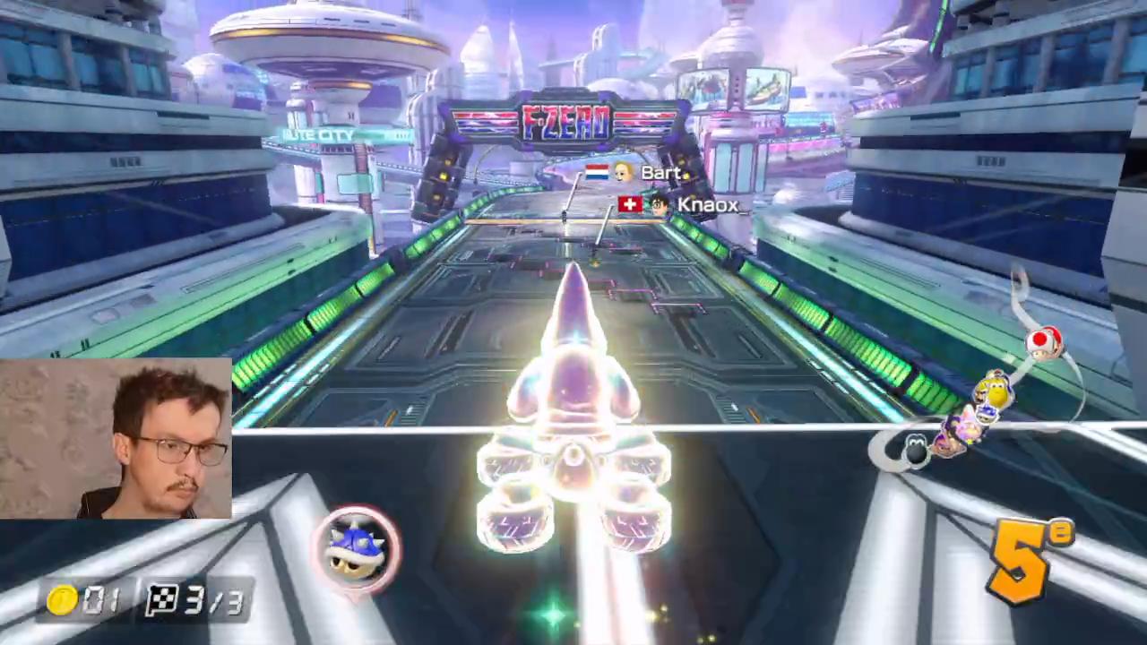 Sur cette image, je vous montre un mage feu entrain de combattre le premier boss de Ara-Kara en Mode Mythic+.